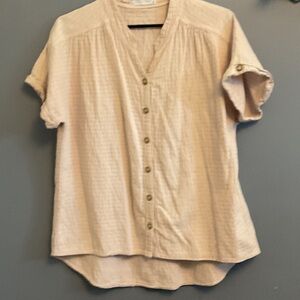 #154 Beige textured cotton Button-Down Shirt for Women Sz small ptp 23